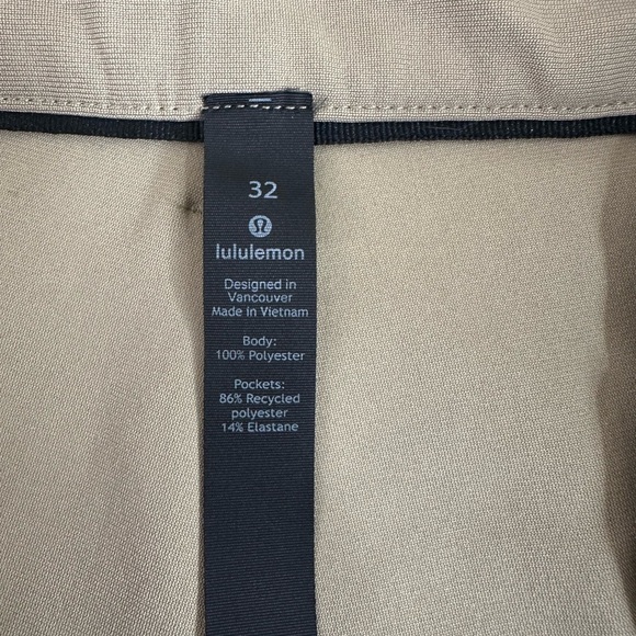 Sold Lululemon Commission Short Slim M7AAOS Warpstreme 9" Tofino size 32 - Picture 6 of 6